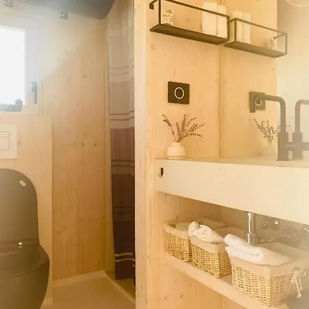 Ecobeachvilla Buqez 9 Villa Pakostane