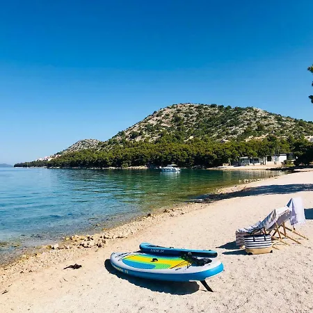 Ecobeachvilla Buqez 9 فيلة