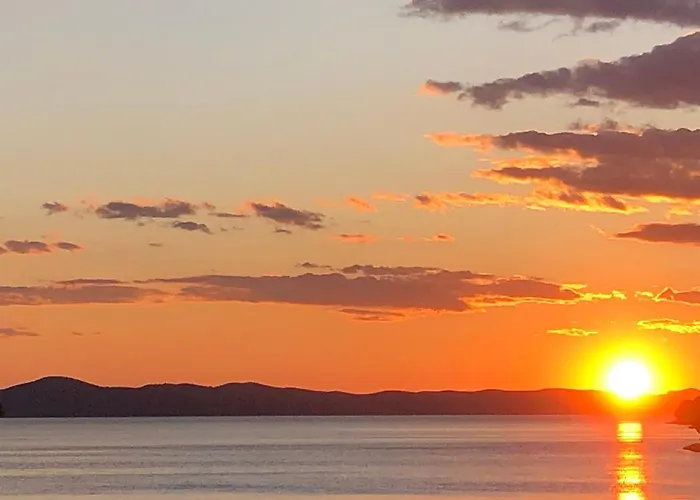 Ecobeachvilla Buqez 9 *