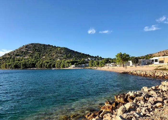 Ecobeachvilla Buqez 9 *