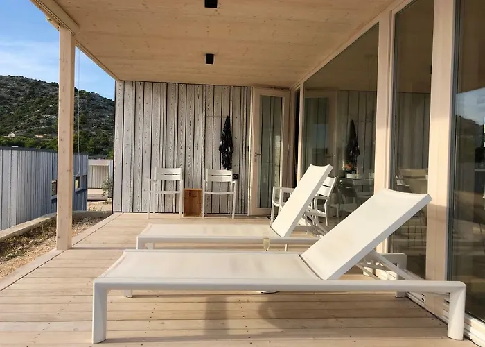 Ecobeachvilla Buqez 9 فيلة